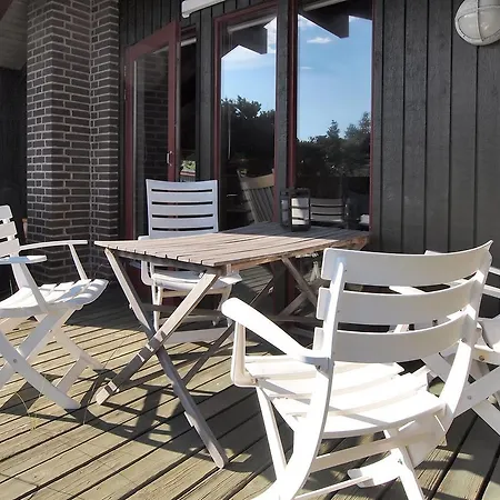 Casa de Férias Ulfborg Fjand Gårde